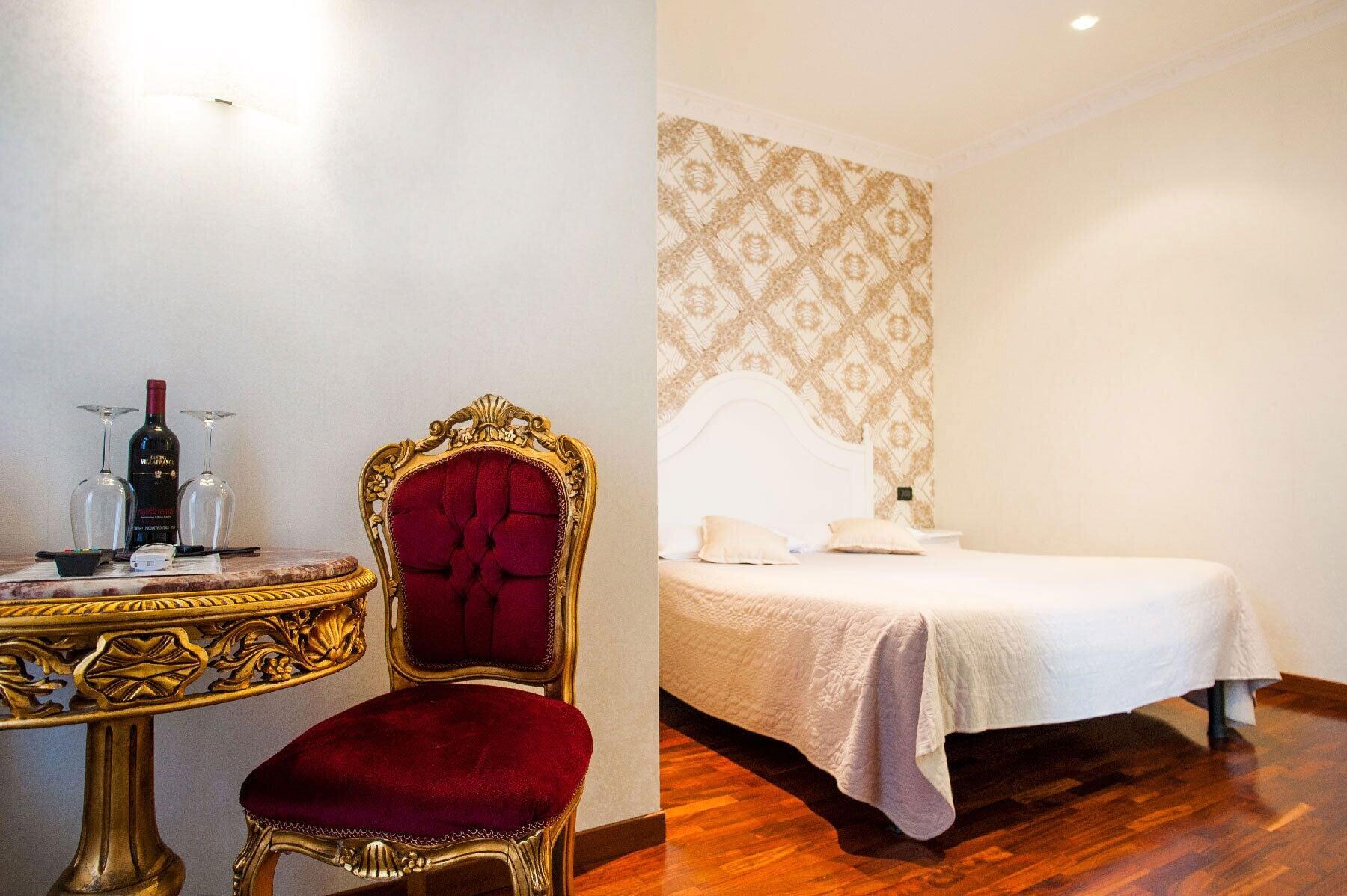 Royal House Hotel โรม ภายนอก รูปภาพ